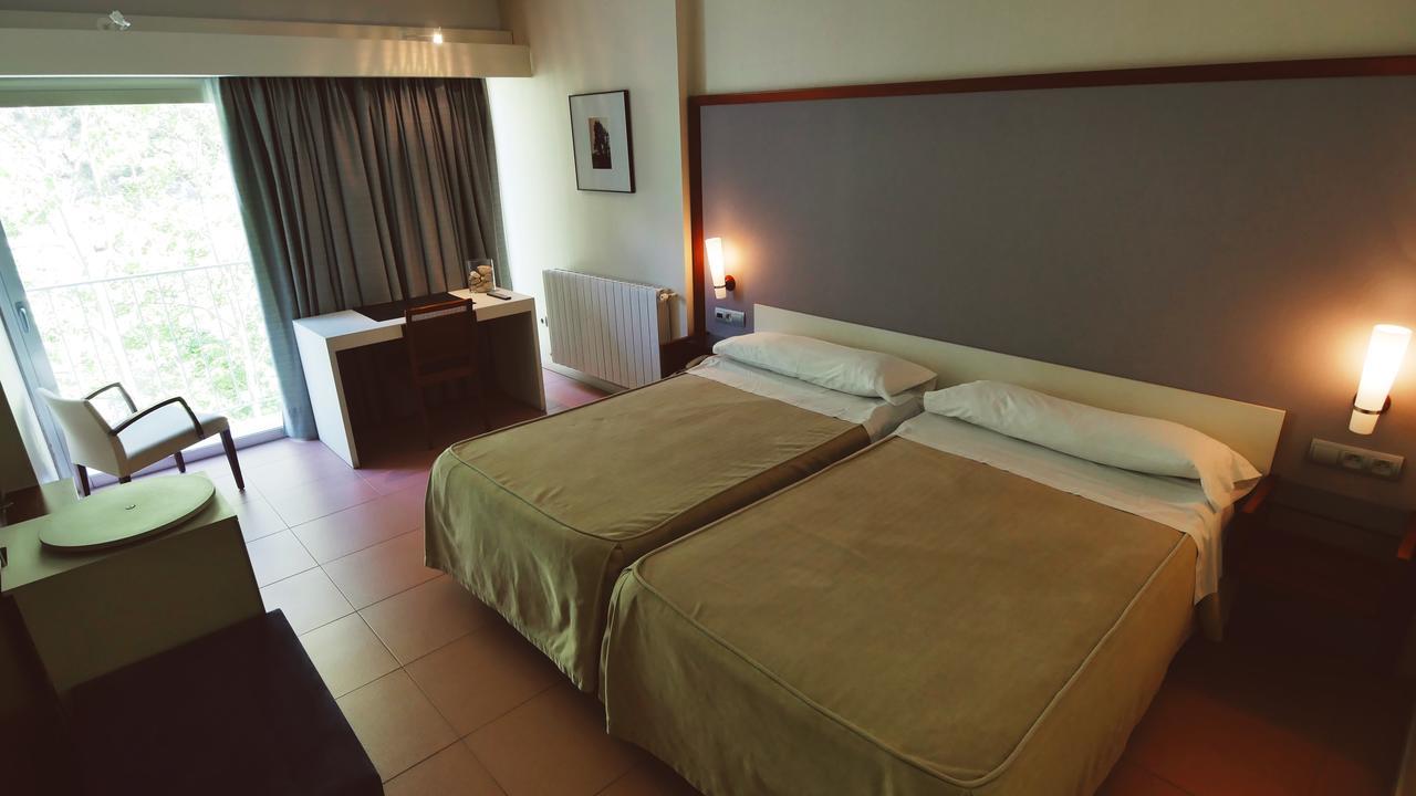 Hotel Balneario De Tus Yeste Exterior foto